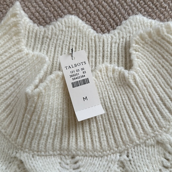 Sleeveless sweater cute black ties on side, but can be removed - Picture 2 of 4